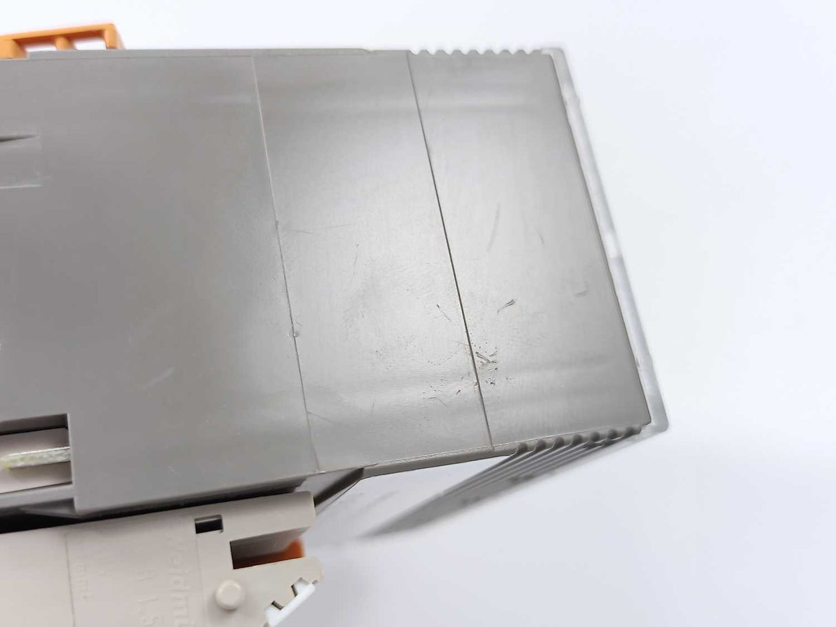 Honeywell XFL522B Analog Output Module w/ XSL513 Terminal block