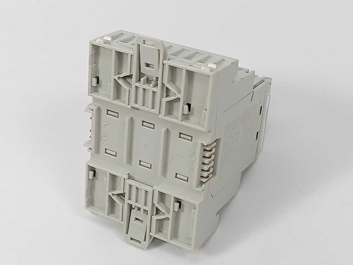 Siemens TXM1.6R Relay module