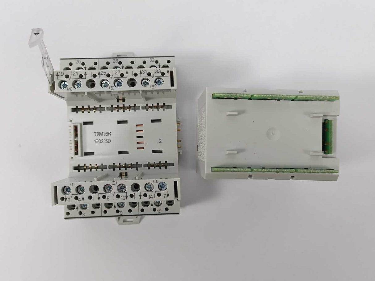 Siemens TXM1.6R Relay module
