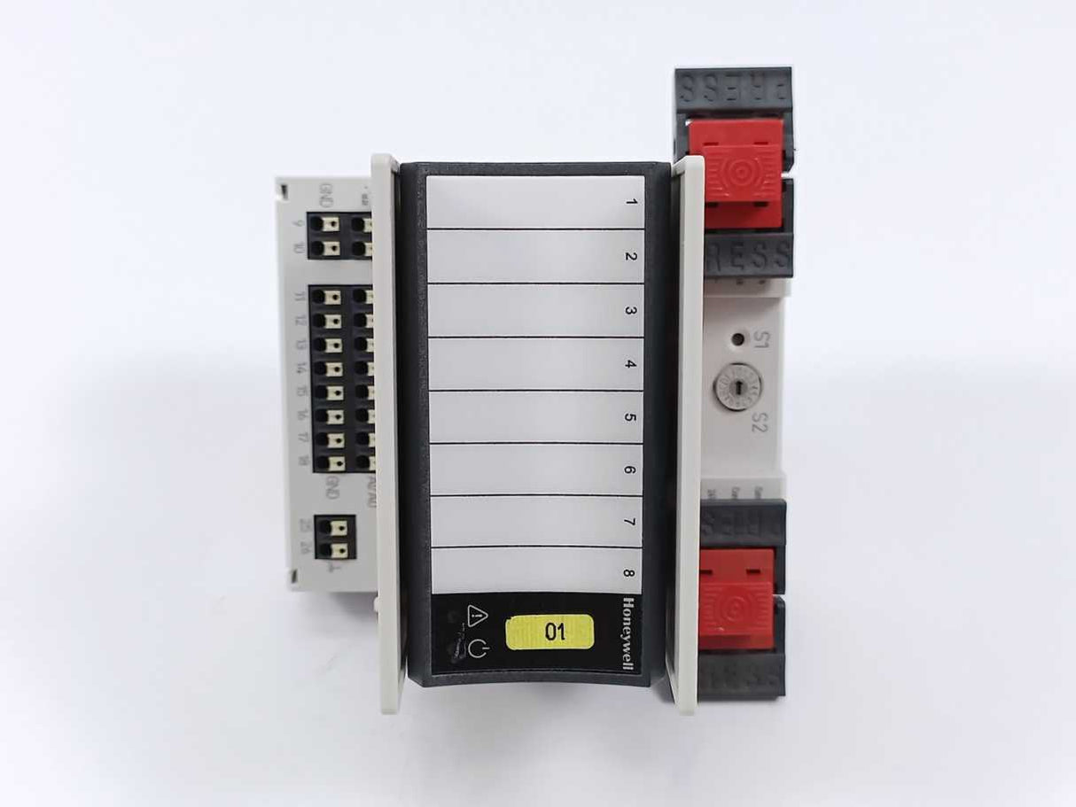 Honeywell XFL821A Analog Input Module With base XS821-22