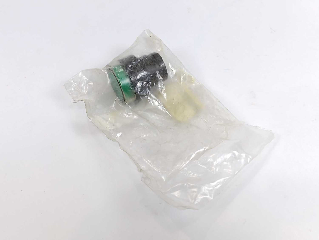 TELEMECANIQUE ZB2BW337 Switch Fixings 3pcs
