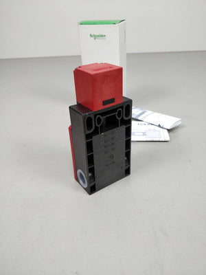 Schneider Electric XCSTA792 Plastic safety switch