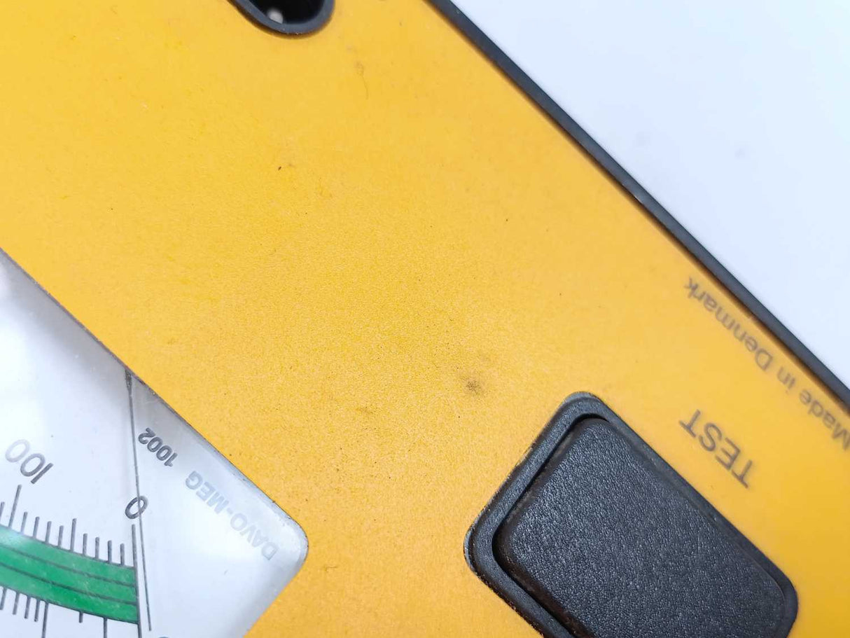 LABtronic DAVO-MEG 1002 Analog Insulation Tester
