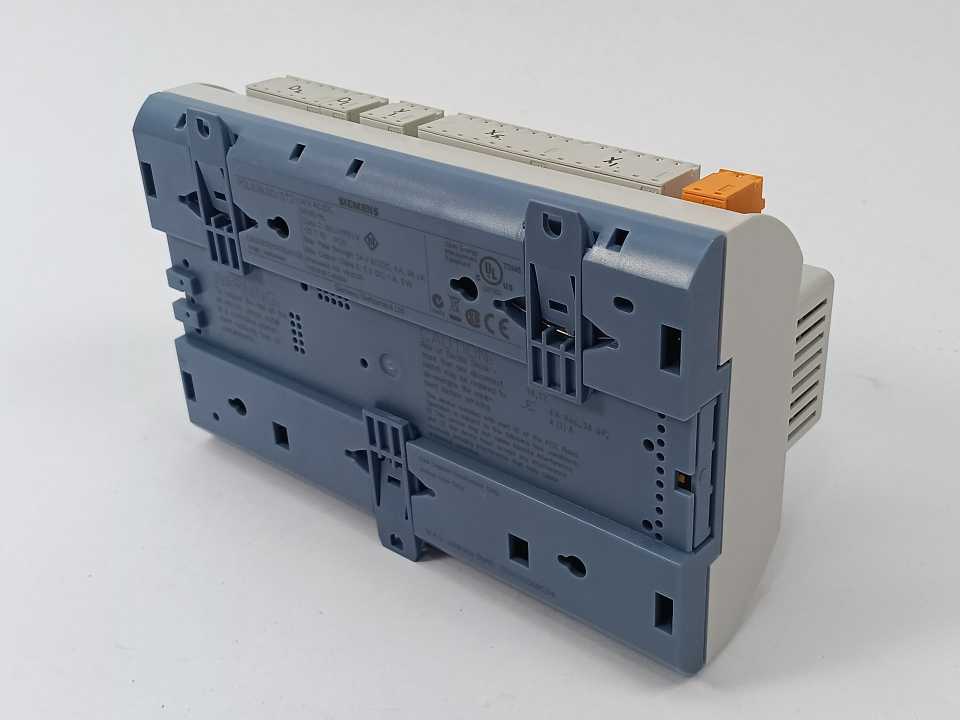 Siemens POL638.00/STD Open Energy Management Equipment