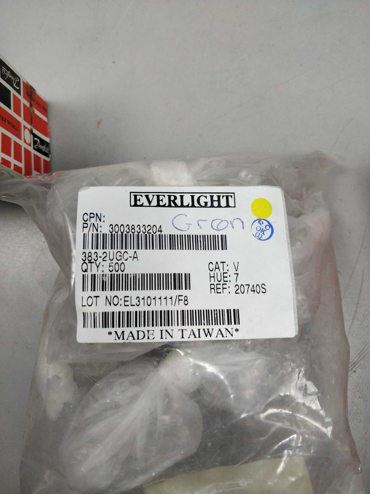 Everlight 383-2UGC-A 3003833204 LED