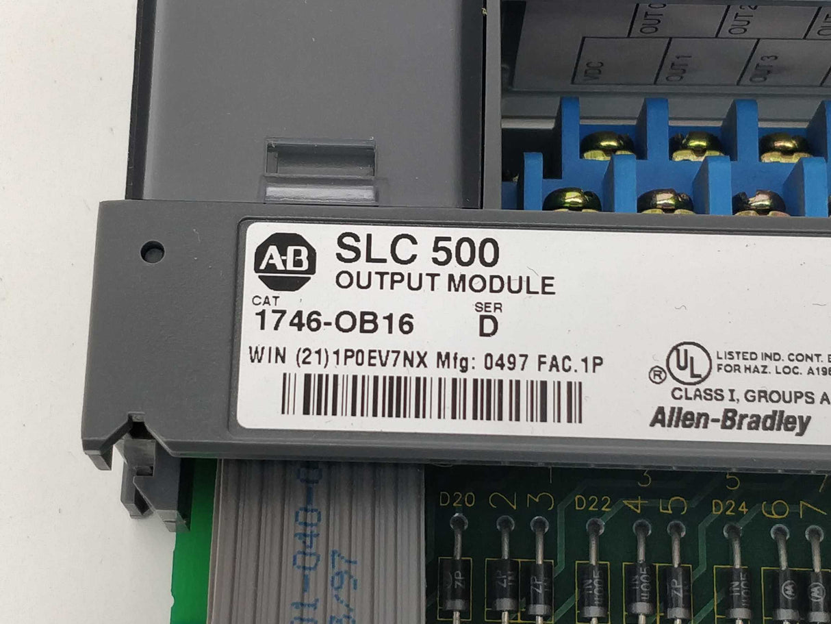 AB 1746-OB16 SLC 500 Output Module Ser. D