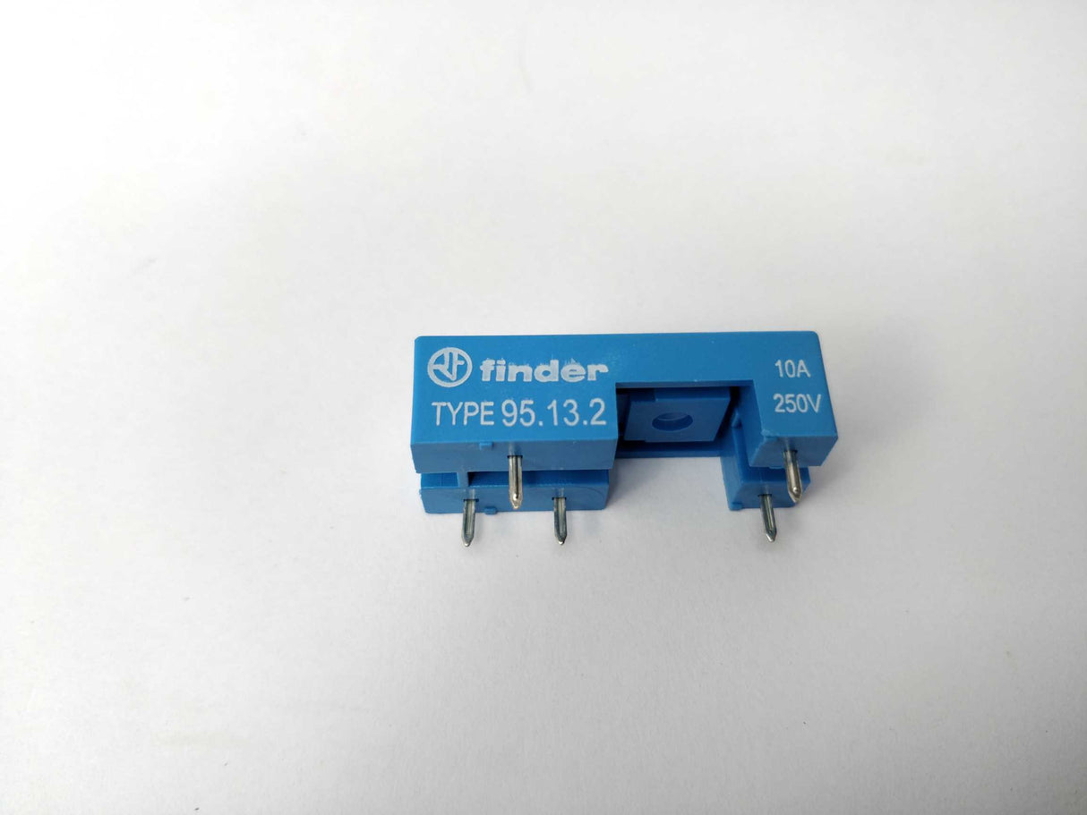 Finder 95.13.2SMA PCB Socket 43 Pieces