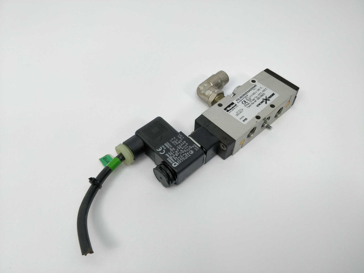 Parker P2LBX592ESADDM49 Viking Xtremem Series Pneumatic control valve