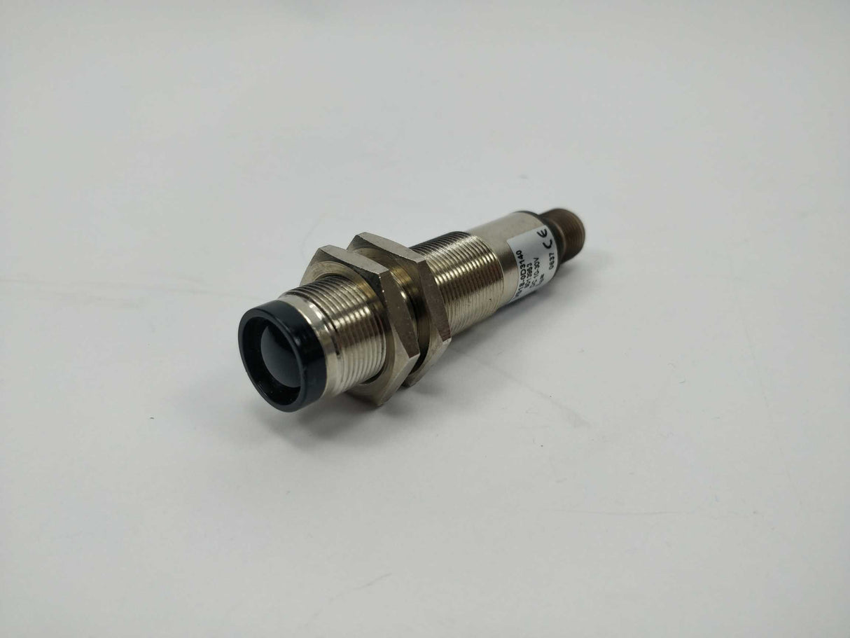 SICK 6013953 VS18-0D3140 Sensor DC 10-30V