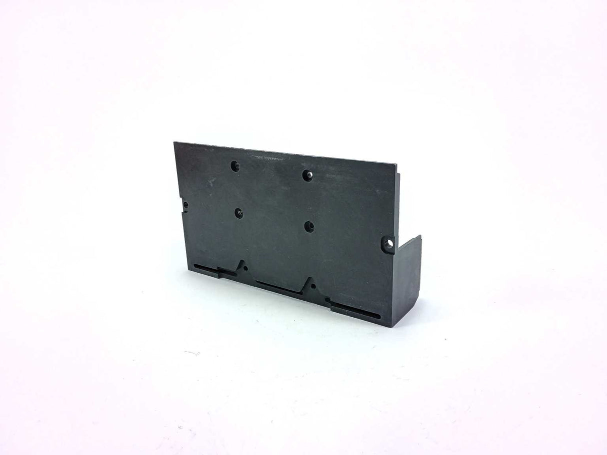 Schneider Electric 31307 Base for long connection Shield 3p