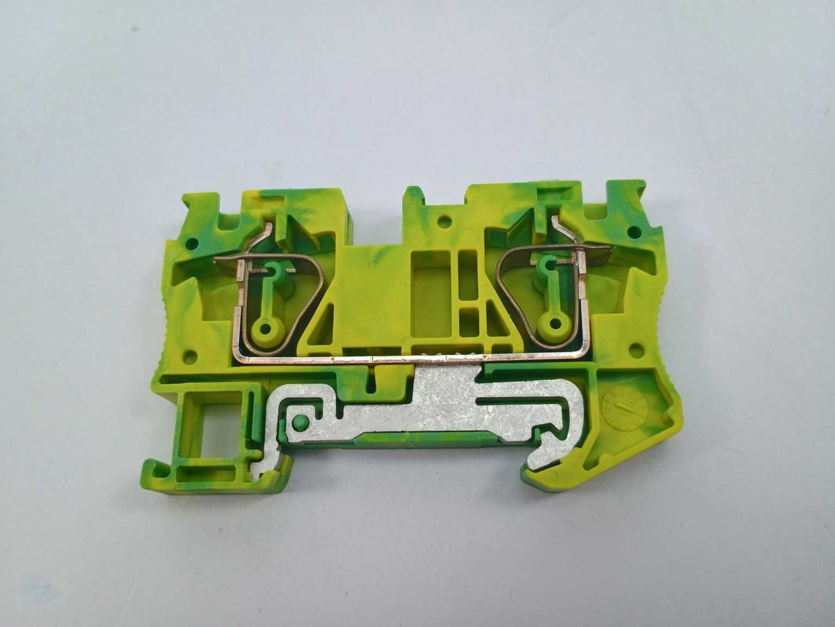 Phoenix Contact 3031500 ST 6-PE TERMINAL BLOCKS 47 Pcs.