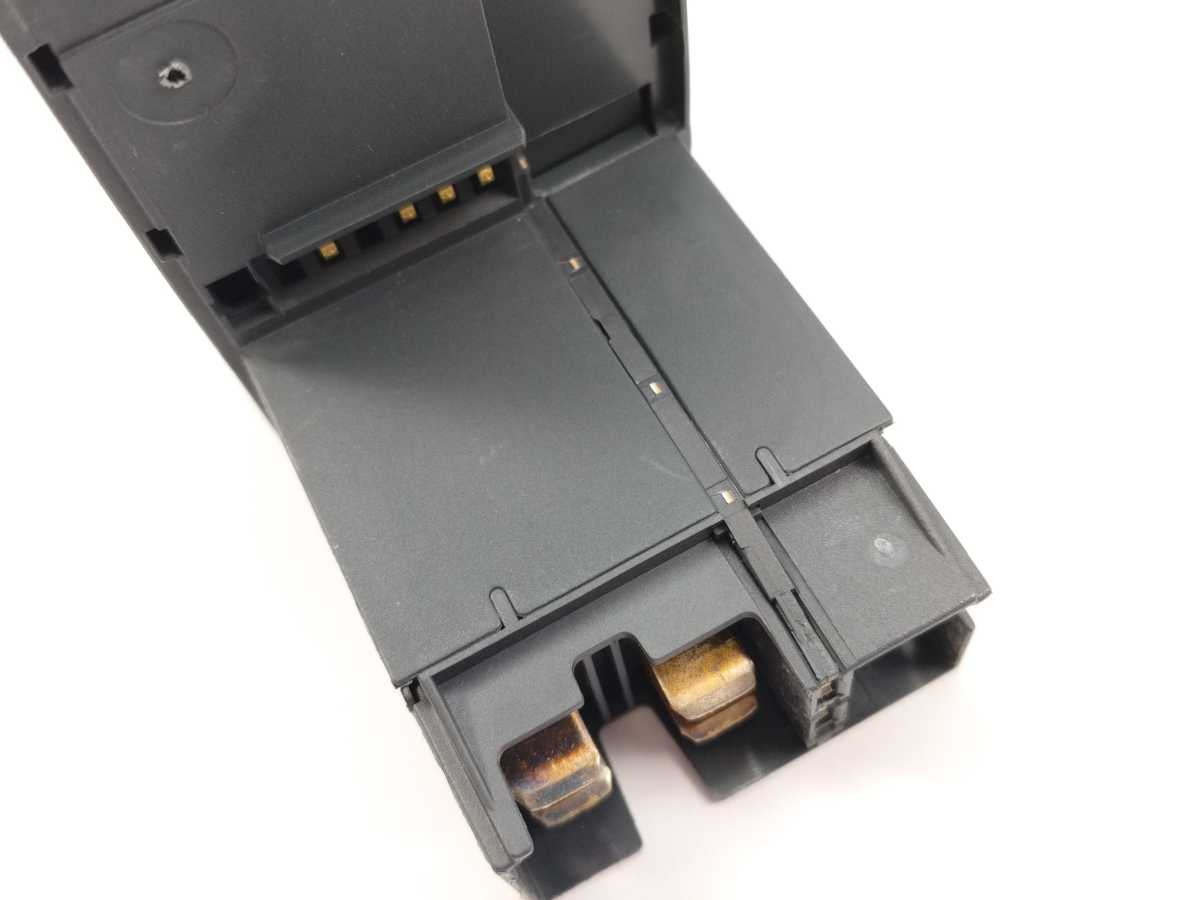 Schneider Electric LUCL18FU TeSys Ultra Standard Control Unit