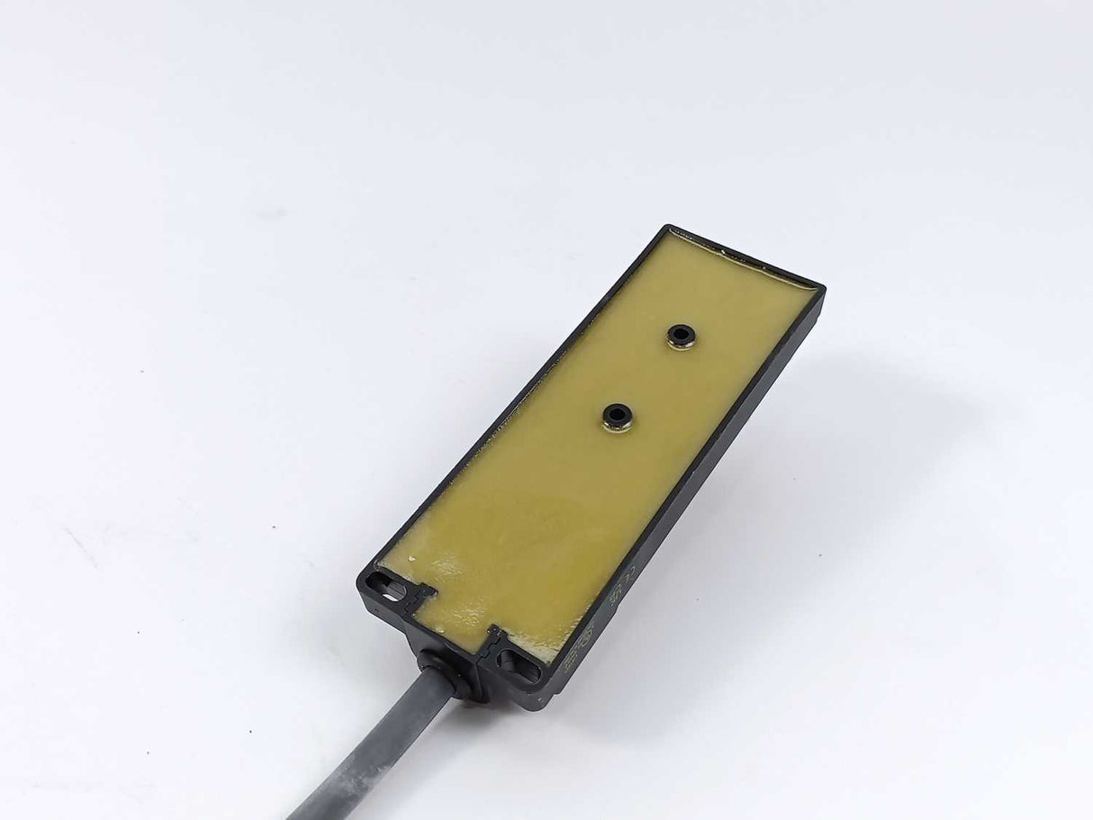 Turck 6611954 TB-8M12-5P3-5/TXL Passive Actuator/Sensor Box