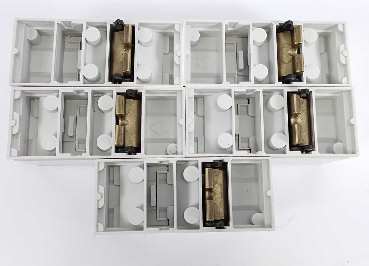 ABB 2CCV672502R0001 L2 ZLS252 Incoming Terminal Feeder Component, Batch of 5 Pcs