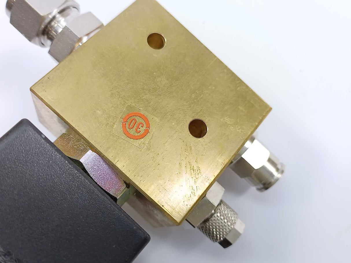ASCO SCG327B001 General Service Solenoid Valve