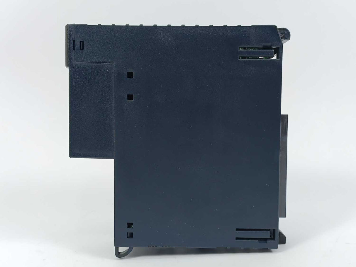 GE Fanuc IC695ETM001-DF RX3i Ethernet Module 10/100MBITS, w/ Switch