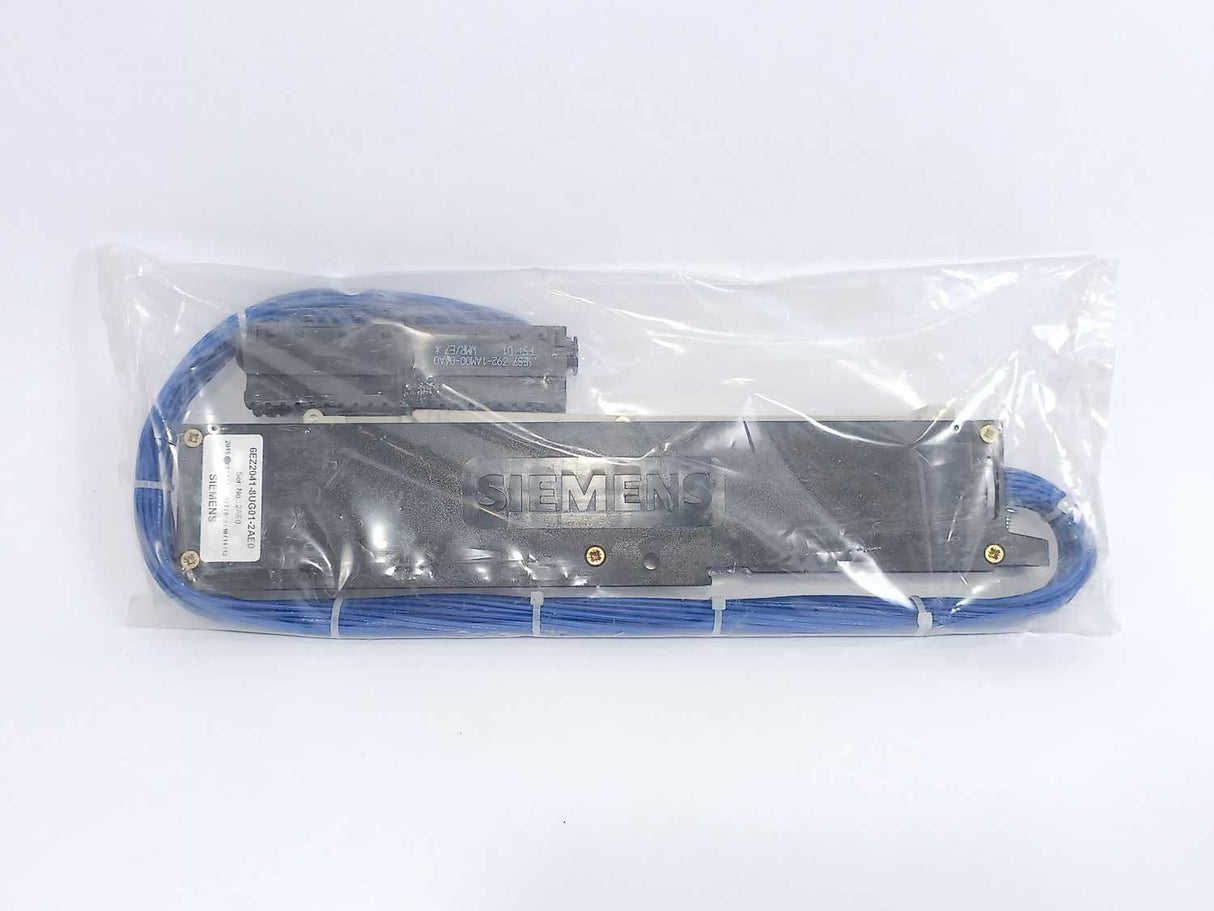 Siemens 6EZ2041-8UG01-2AE0 Interface Module Adapter