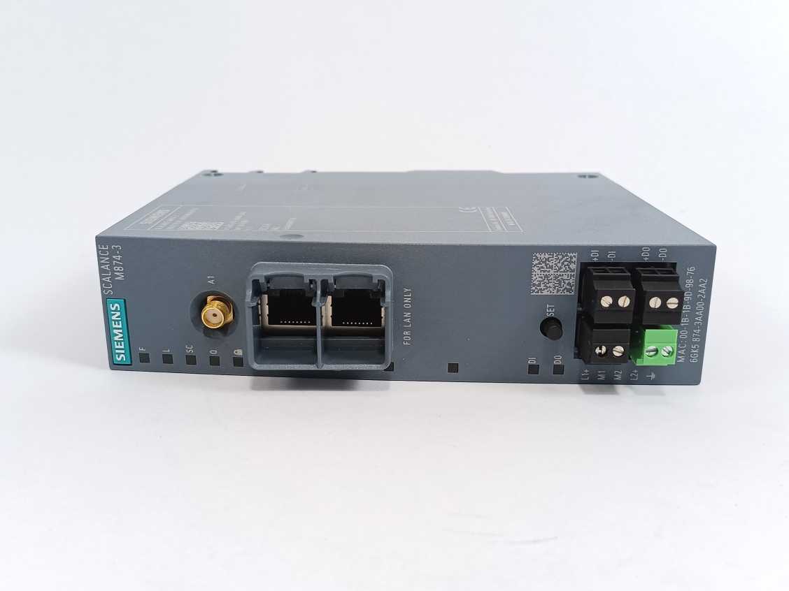 Siemens 6GK5874-3AA00-2AA2 Industrial Model & Router