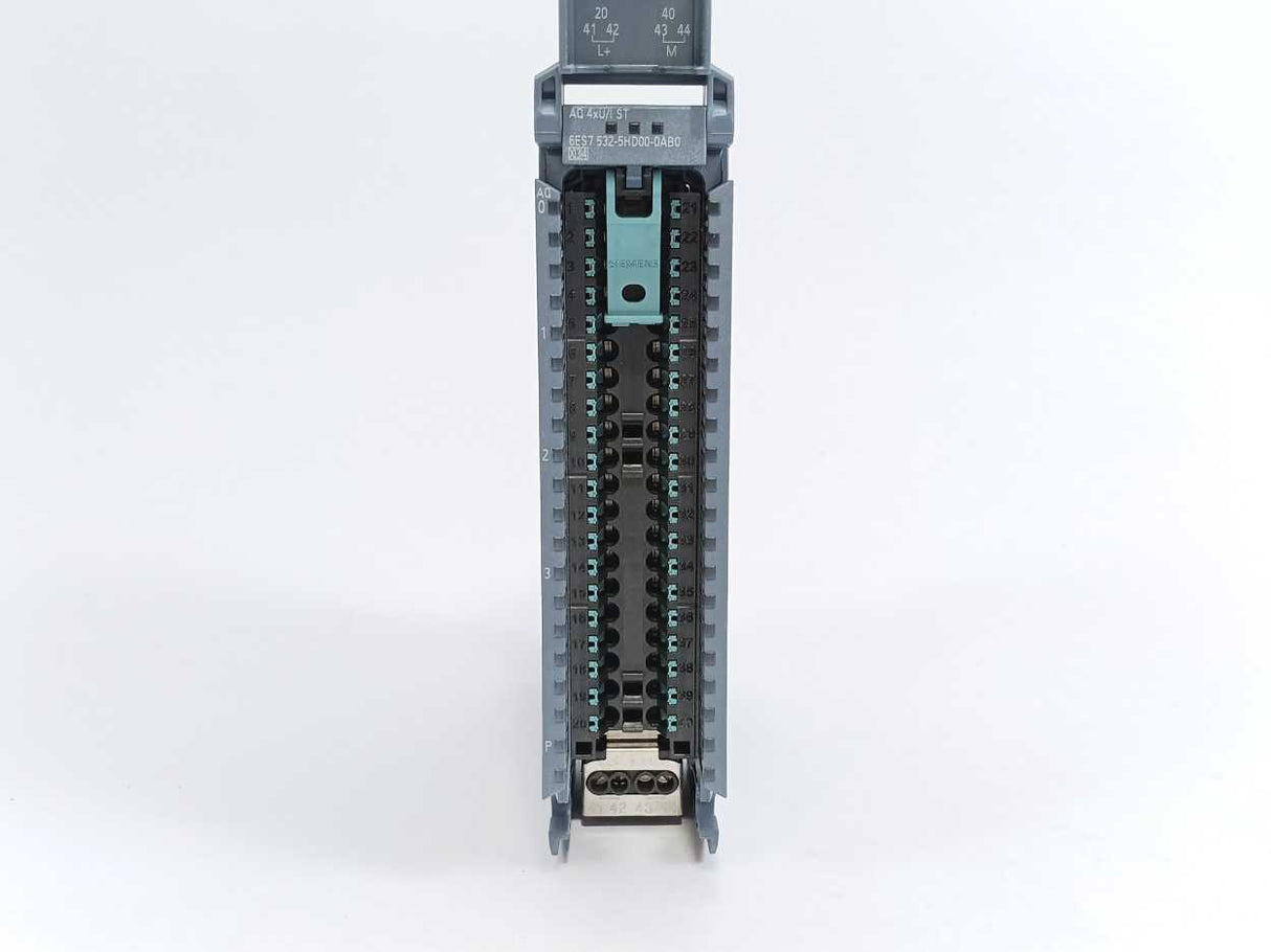 Siemens 6ES7532-5HD00-0AB0 SIMATIC S7-1500 Analog Output Module