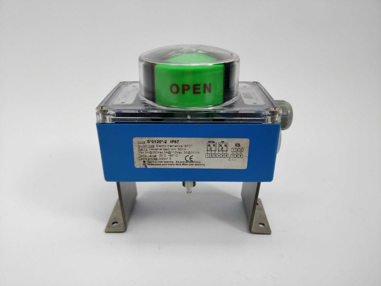 AVS SB01204-2 Electromechanical SPDT switch box