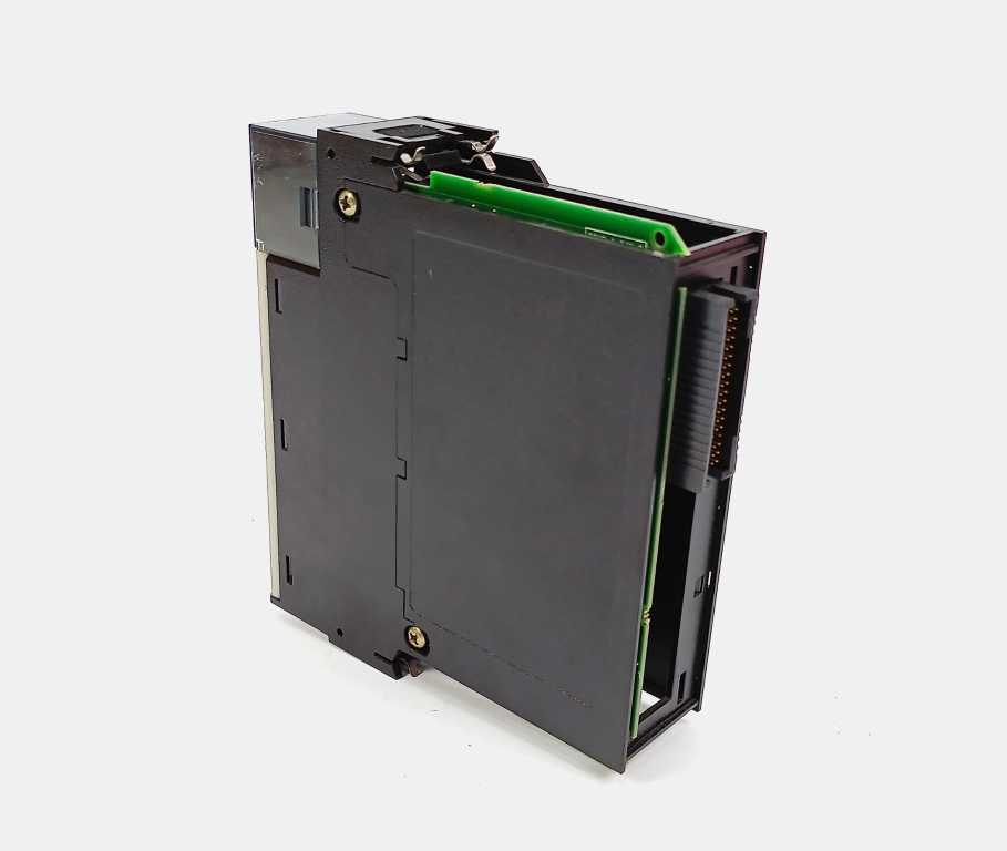 AB 1756-DNB/A Ser. A ; Cat. Rev. N01 Devicenet Communication Module