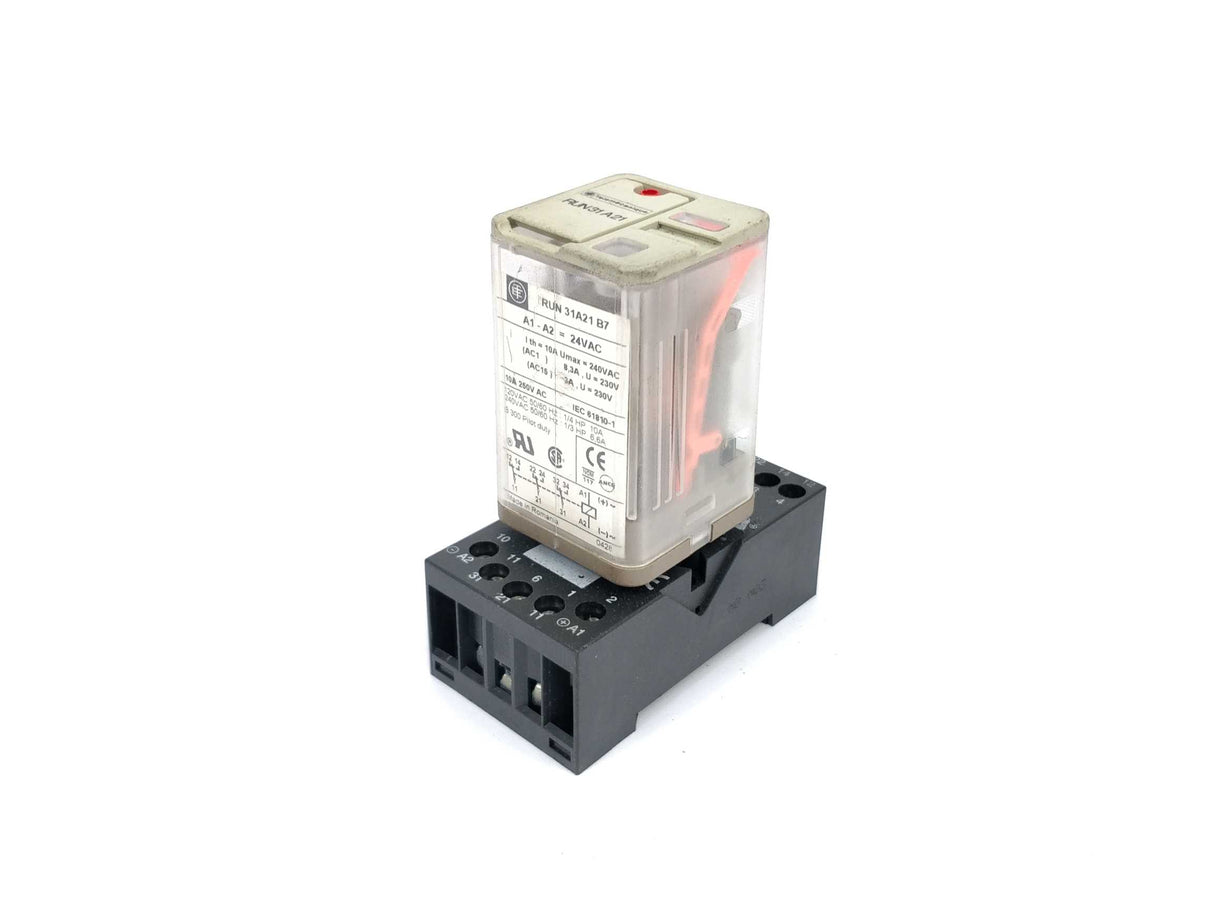 TELEMECANIQUE RUN 31A21 B7 Universal relay 24VAC 10 A + RUZ1A 10A/400VAC
