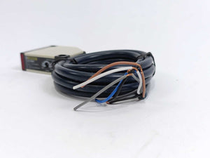 OMRON E3JK-R4M1 Photoelectric Sensor