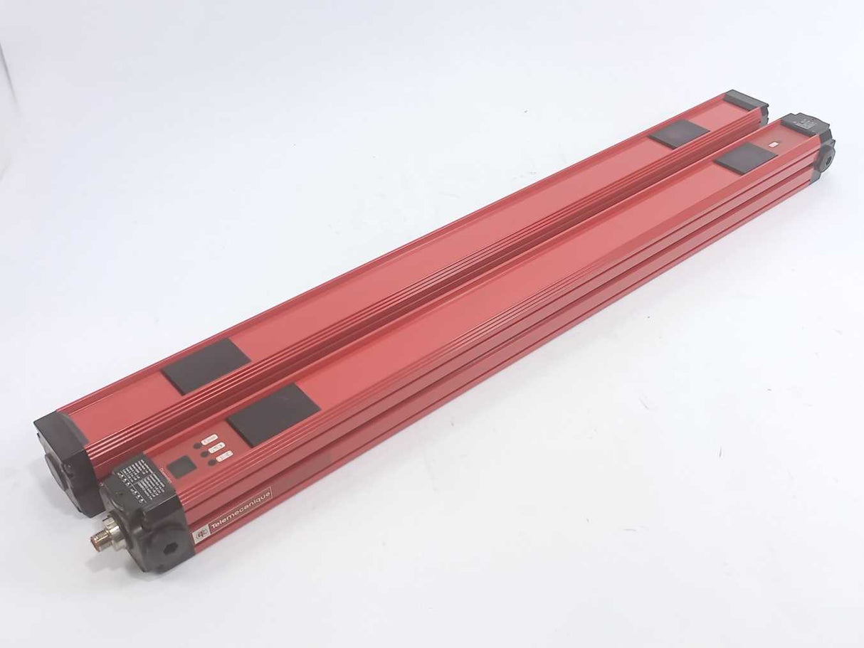 Schneider / Telemecanique XUS-LPB2A500MR + XUS-LPB2A500P Safety Light Courtain