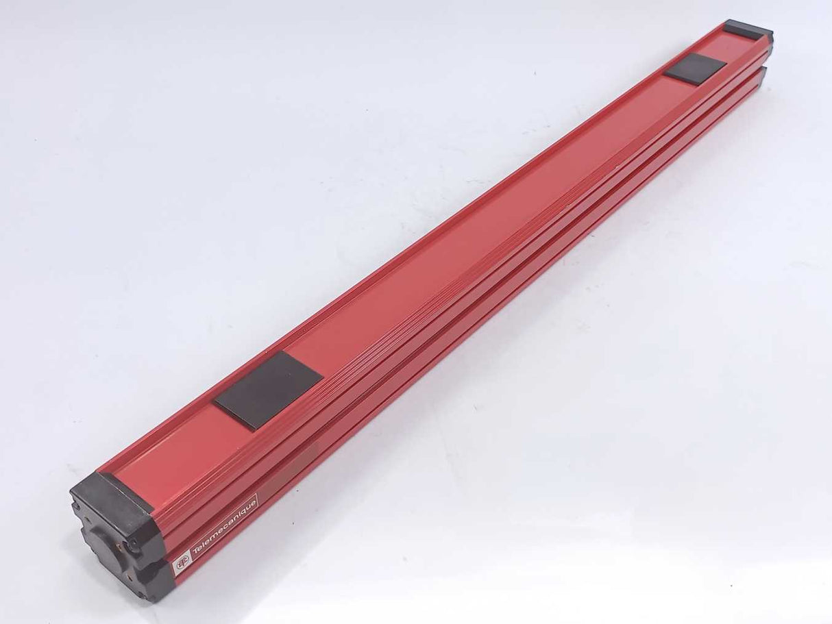 Schneider / Telemecanique XUS-LPB2A500MR + XUS-LPB2A500P Safety Light Courtain