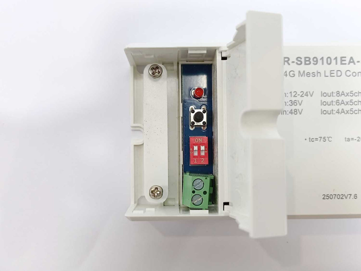 Sunricher SR-SB9101EA-5C-PUSH 2.4G Mesh LED Controller