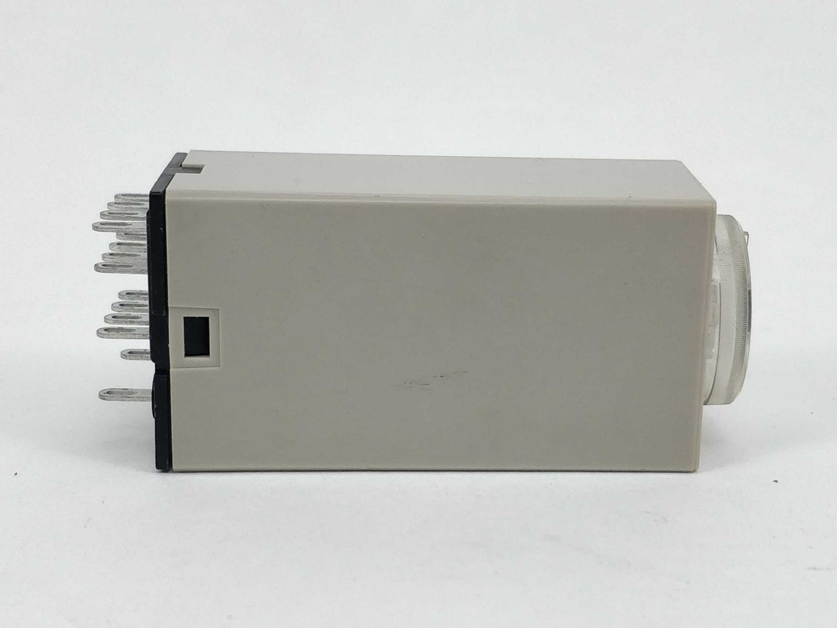 OMRON H3Y-4-US Solid-state timer relay