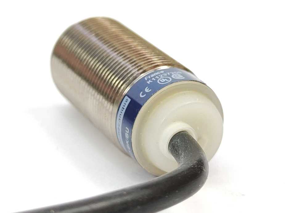 TELEMECANIQUE XS1N18PA349L1 Proximity Switch 091705