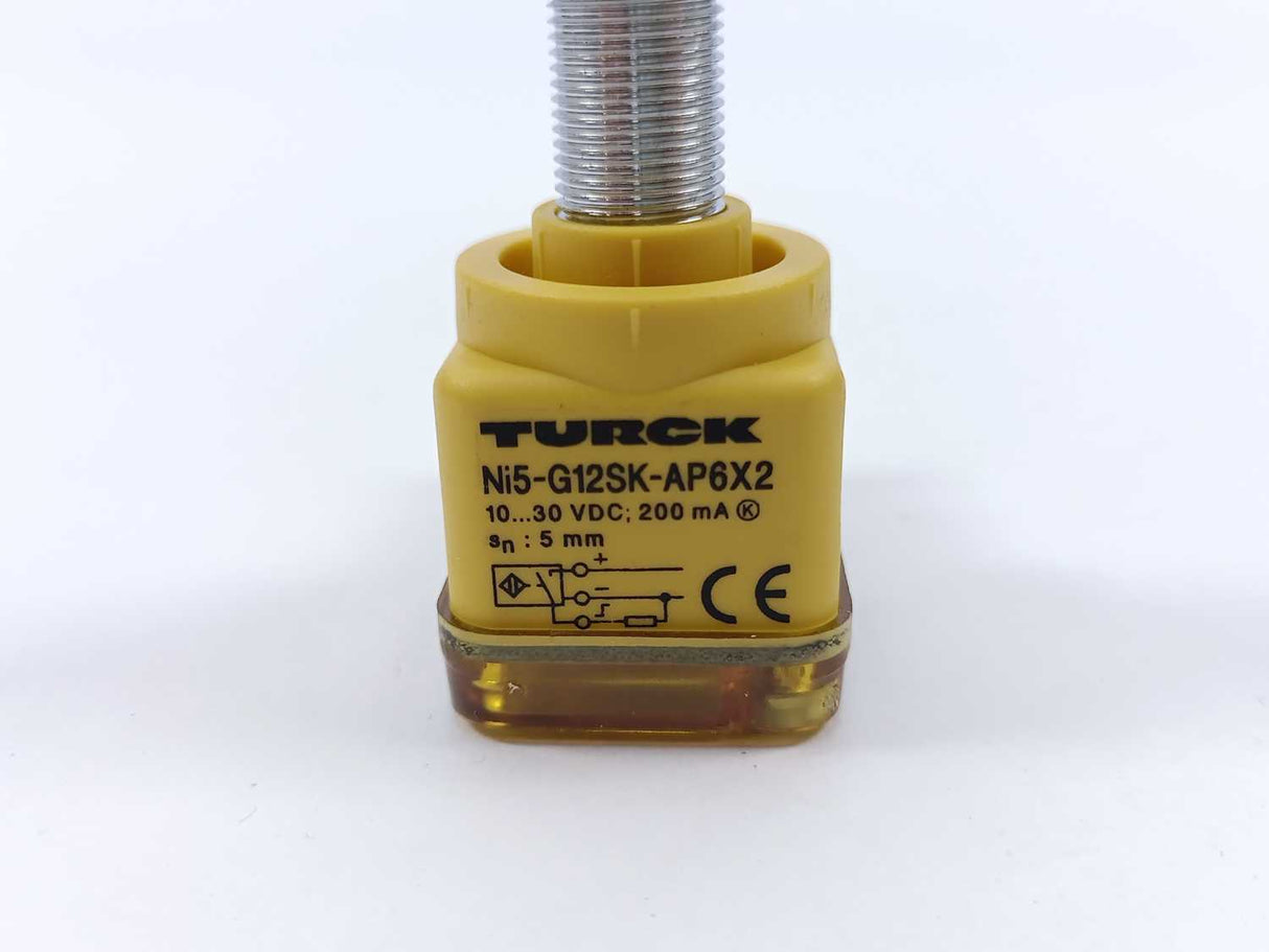 Turck Ni5-G12SK-AP6X2 46366, Inductive proximity switch