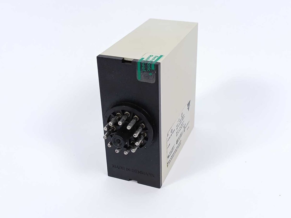 Electromatic SR 110 230 Machine Operator Safeguard 230 VAC