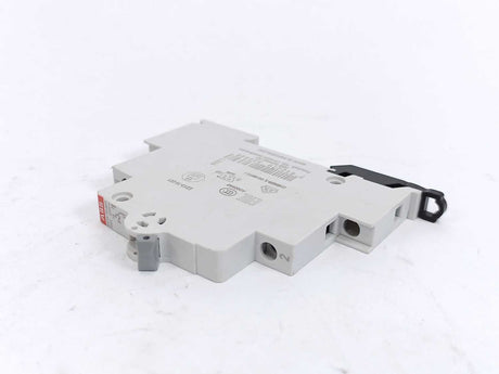 ABB 2CCA703040R0001 E213-16-001 Change over Switch 16A, Batch of 5 pcs.