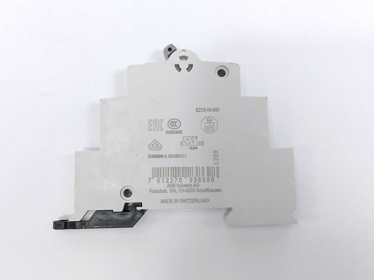 ABB 2CCA703040R0001 E213-16-001 Change over Switch 16A, Batch of 5 pcs.