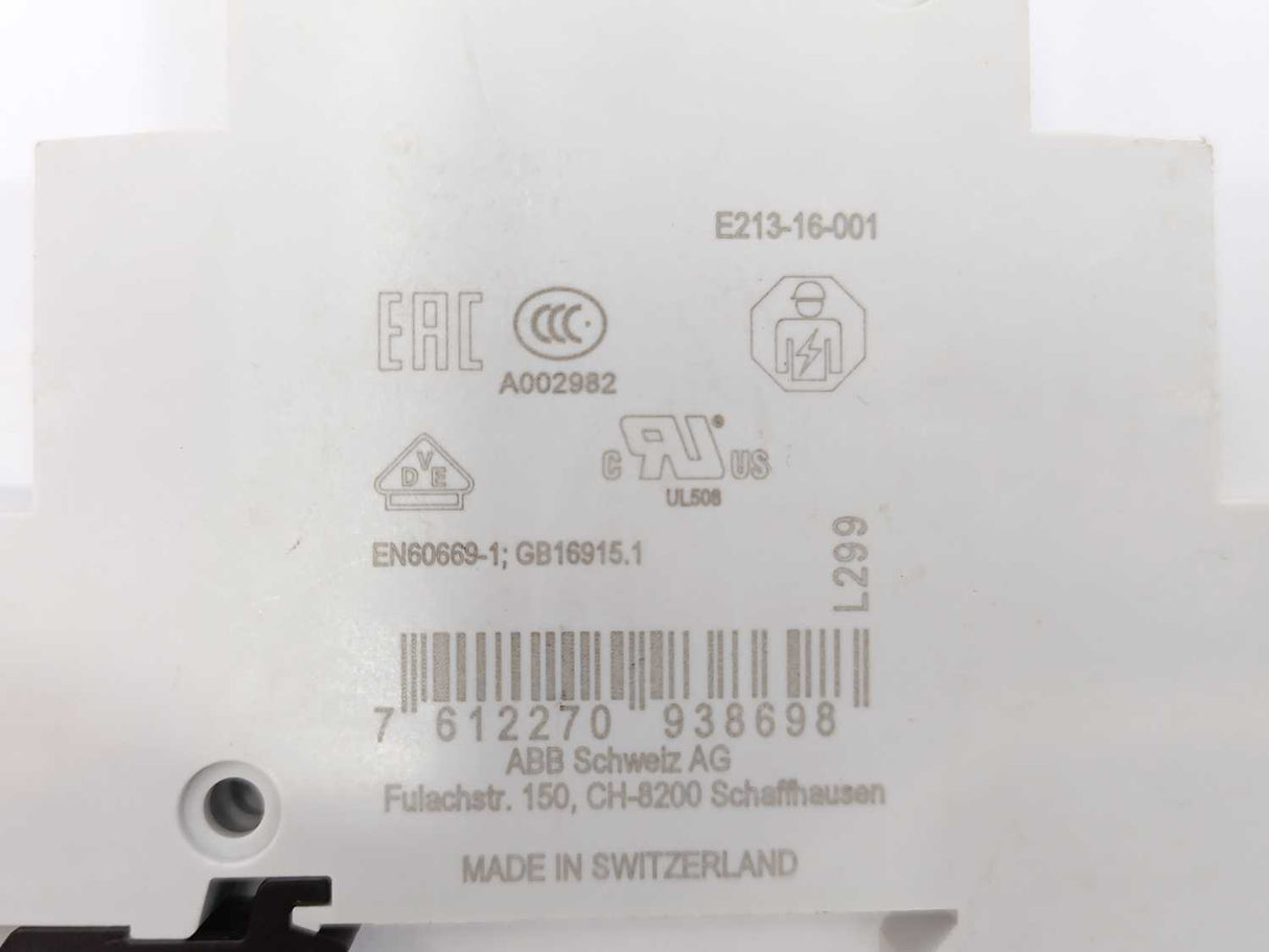 ABB 2CCA703040R0001 E213-16-001 Change over Switch 16A, Batch of 5 pcs.