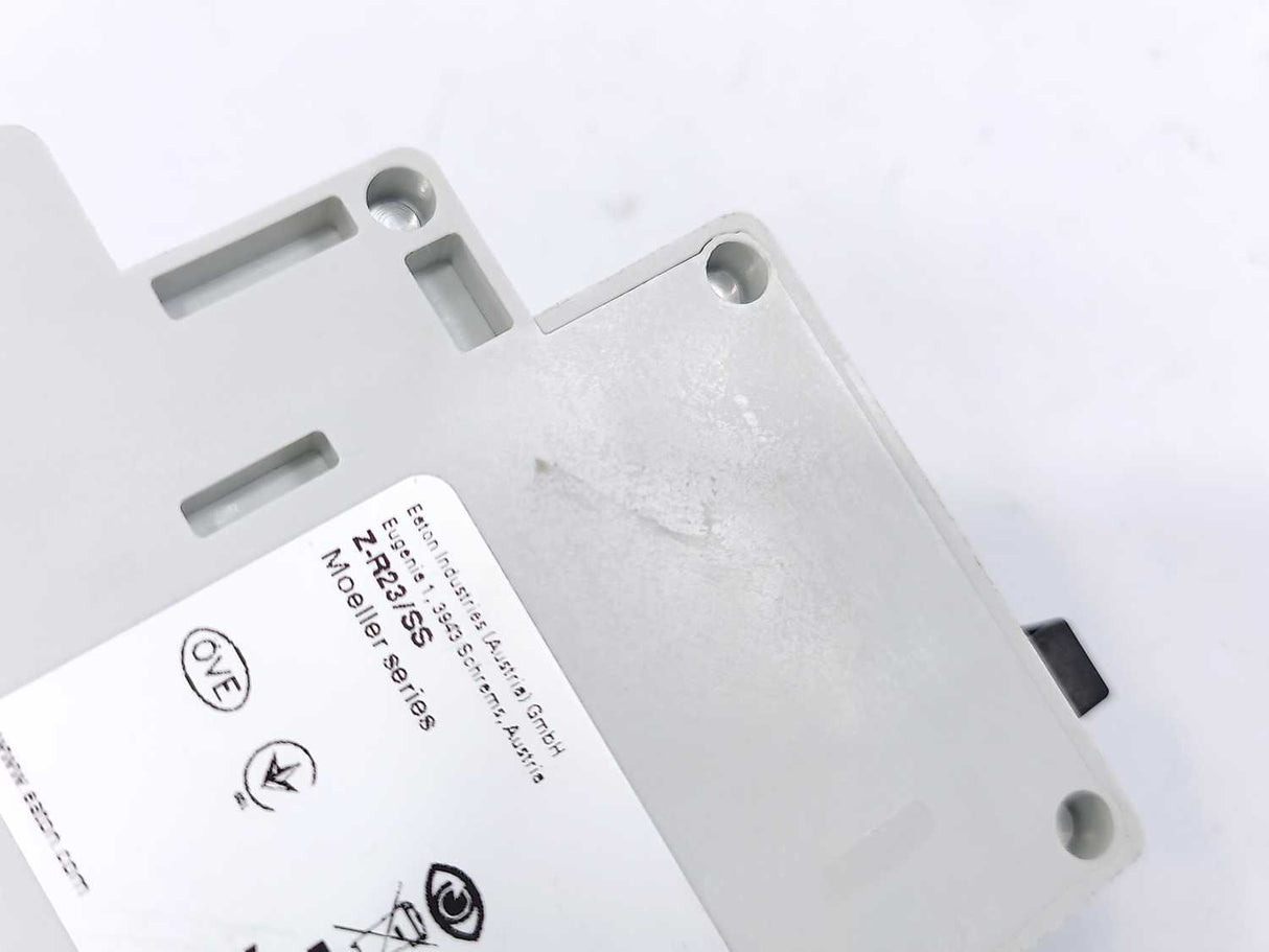 Eaton 265174 Z-R23/SS Distribution Board Accessory, Batch of 2 pcs.