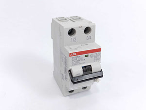 ABB 2CSR272140U1164 DS202C M C16 Circuit Breaker, 230V