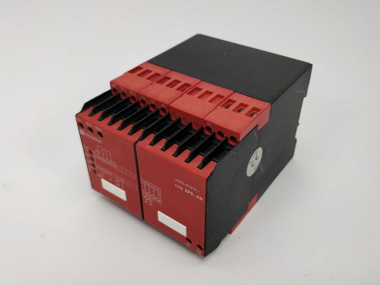Schneider Electric XPSAM XPSAM3740 Safety module