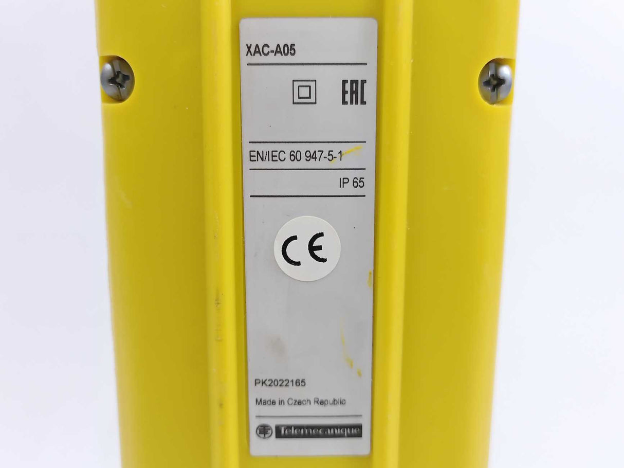 Schneider / Telemecanique XAC-A05 Pendant Control Switch