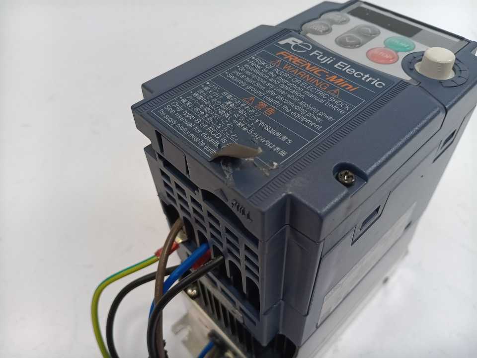 Fuji Electric FRN0006C2S-7WB FRENIC-Mini Inverter FRN0006C2S-7WB