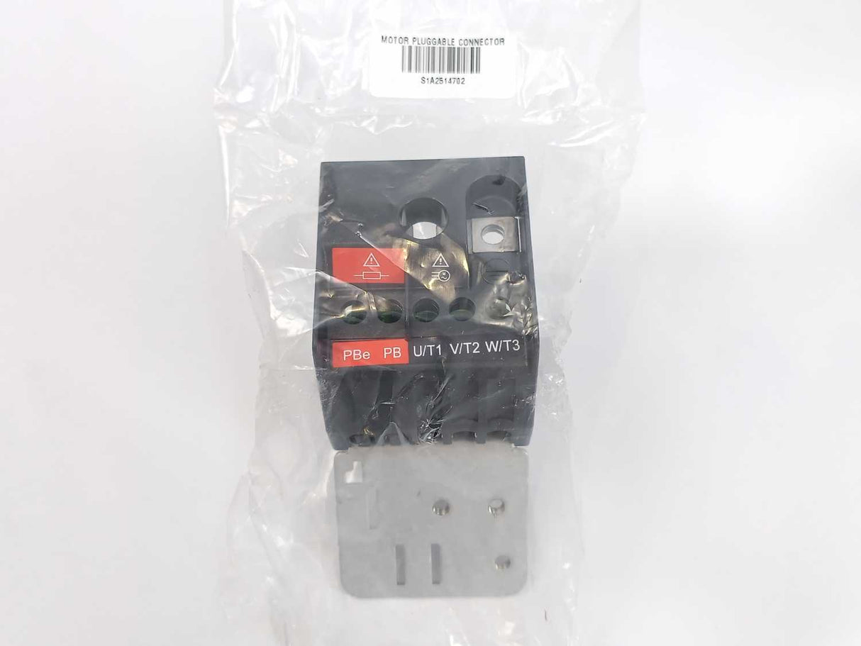 Schneider Electric ATV320U40N4B AC Speed Drive