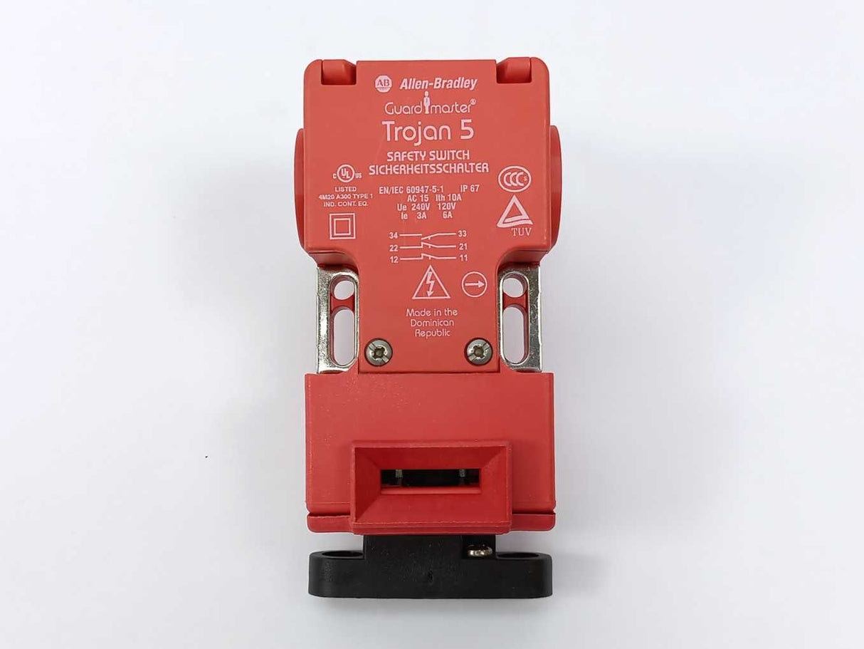 AB 440K-T11110 Ser. B Safety Interlock Switch