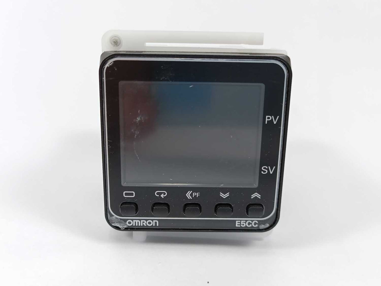 OMRON E5CC-QX3D5M-000 Temperature Controller