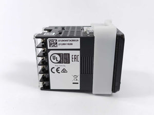 OMRON E5CC-QX3D5M-000 Temperature Controller