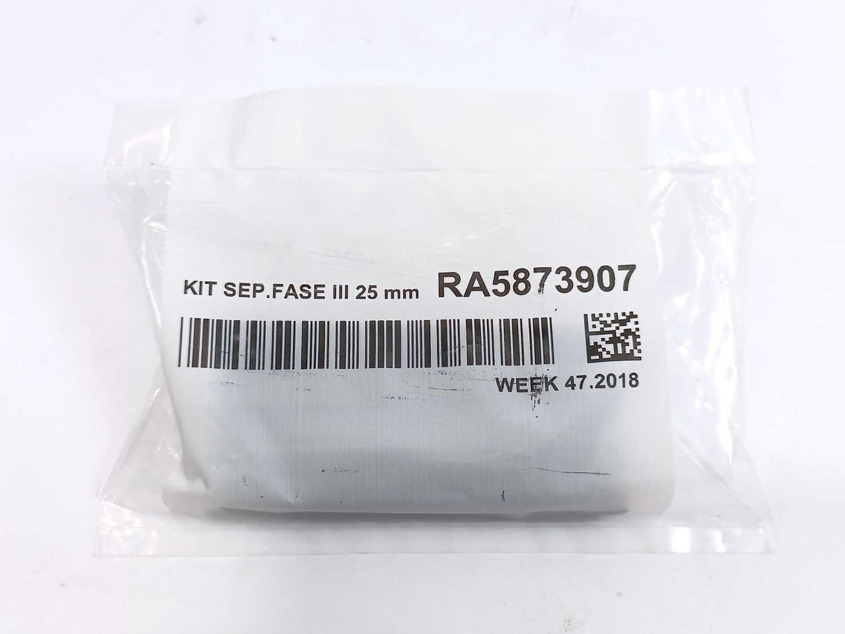 ABB 1SDA068173R1 TX4N 250 Power Circuit-Breaker Fixed 3+Pole Terminals