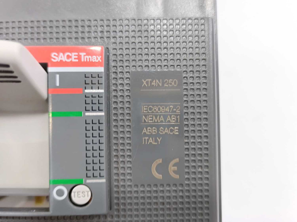 ABB 1SDA068173R1 TX4N 250 Power Circuit-Breaker Fixed 3+Pole Terminals