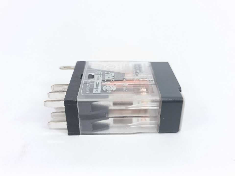 Schneider Electric RXG23B7 Zelio Relay Batch 10 Pcs.