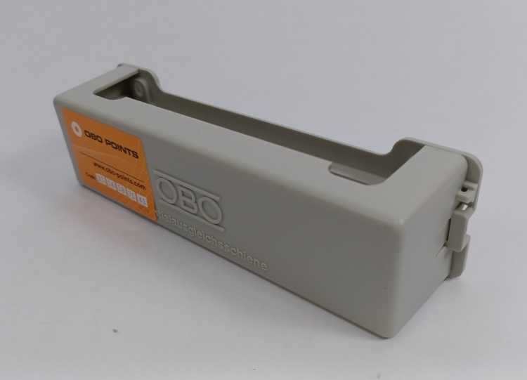 Obo Bettermann 5015073 Equipotential Bonding Rail with Plastic Base Plate